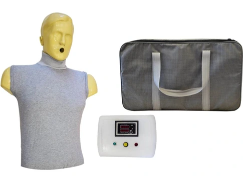 تصویر مولاژ آموزش ماساژ قلبی وتنفس مصنوعی 
